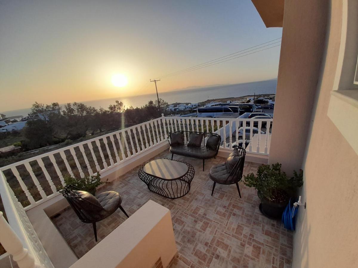 Amarie House With Sea View & Sunset View Villa Oía Exteriör bild