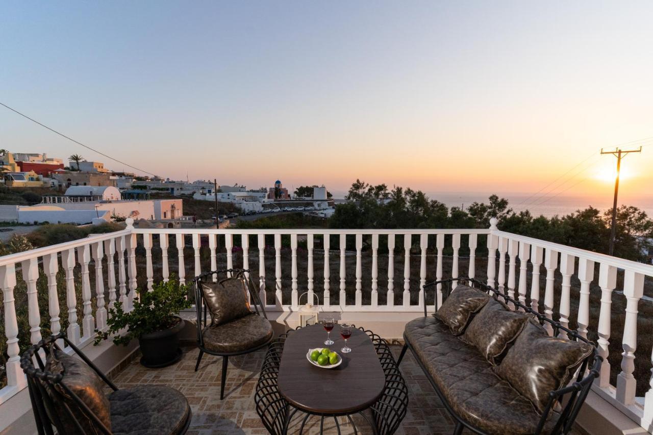 Amarie House With Sea View & Sunset View Villa Oía Exteriör bild